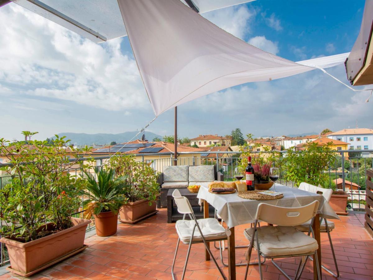 La Rondine - Luu280 By Interhome * Lucca